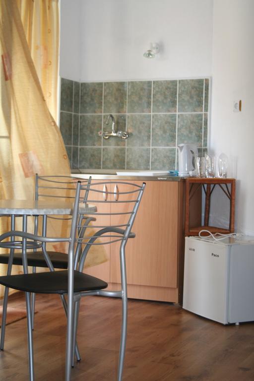 Guest House Sokratovi Obzor Pokoj fotografie