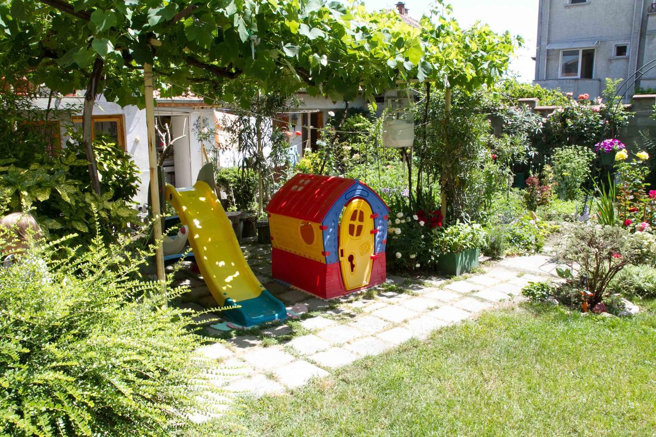 Guest House Sokratovi Obzor Exteriér fotografie